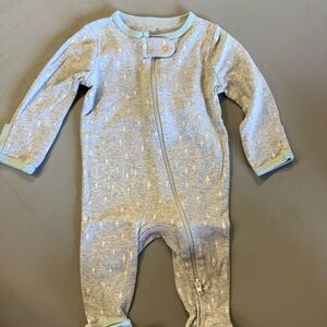 Cloud Island Light Gray Kids Pajamas Footies‎
